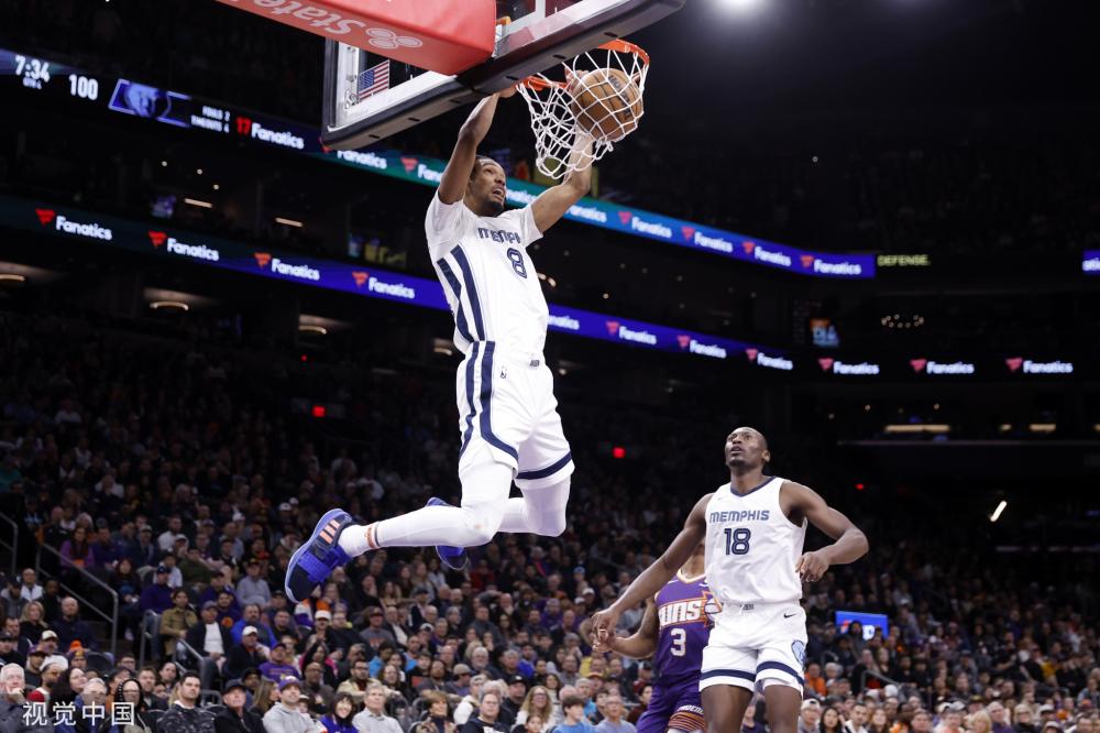 不乏成功的 不乏成功的